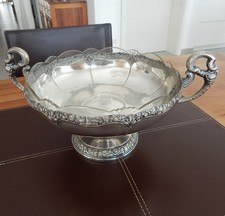 Elegante versilberte Schale